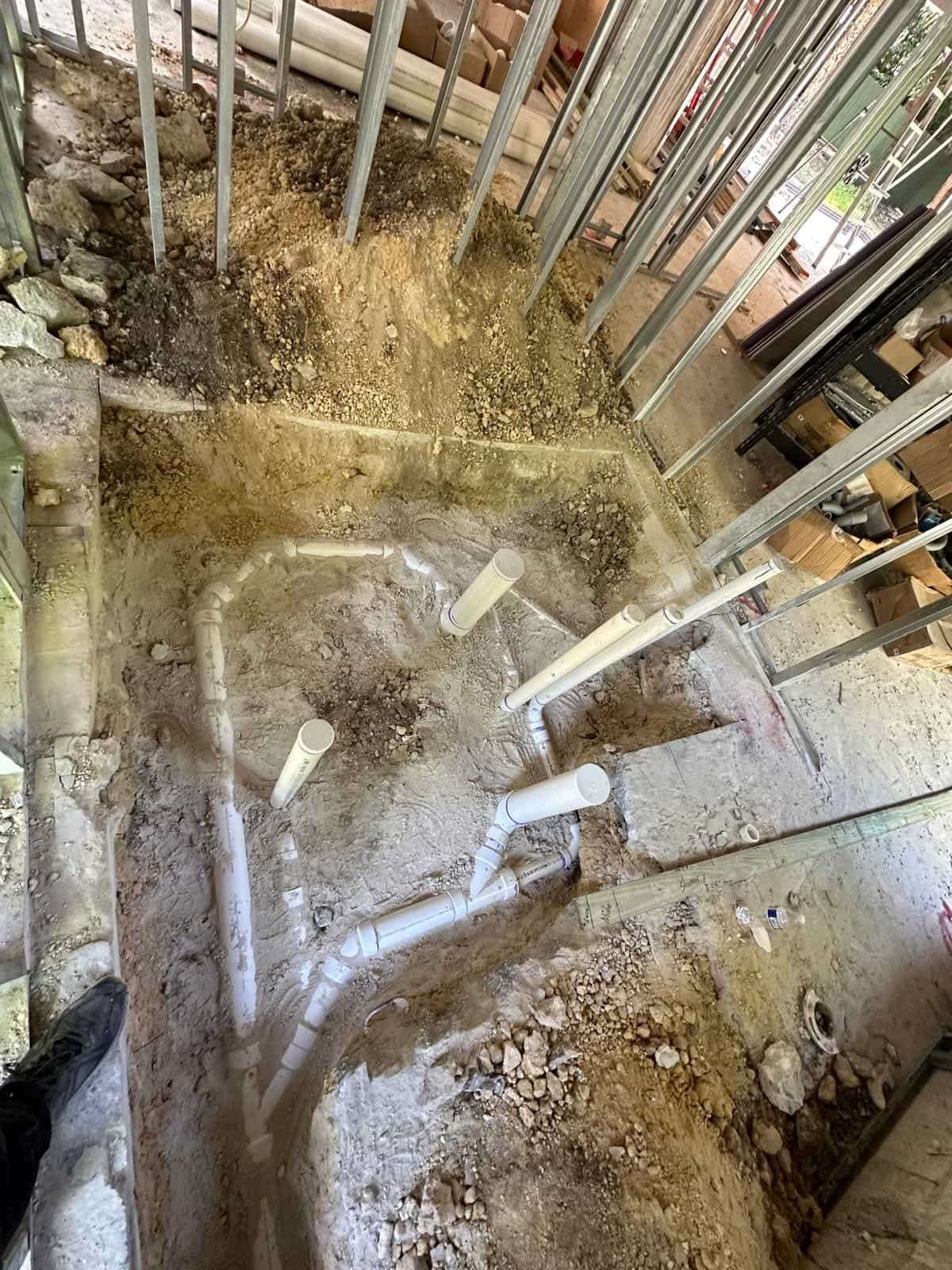 Before and after of a Underground pipe assemply by a plumber in Miami